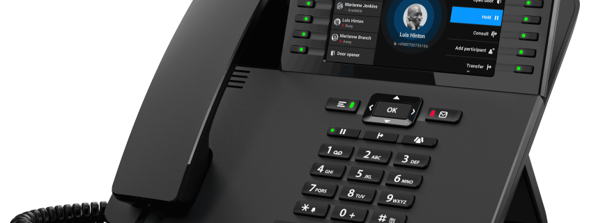 OpenScape_Desk_Phone_CP710_perspective_view_high